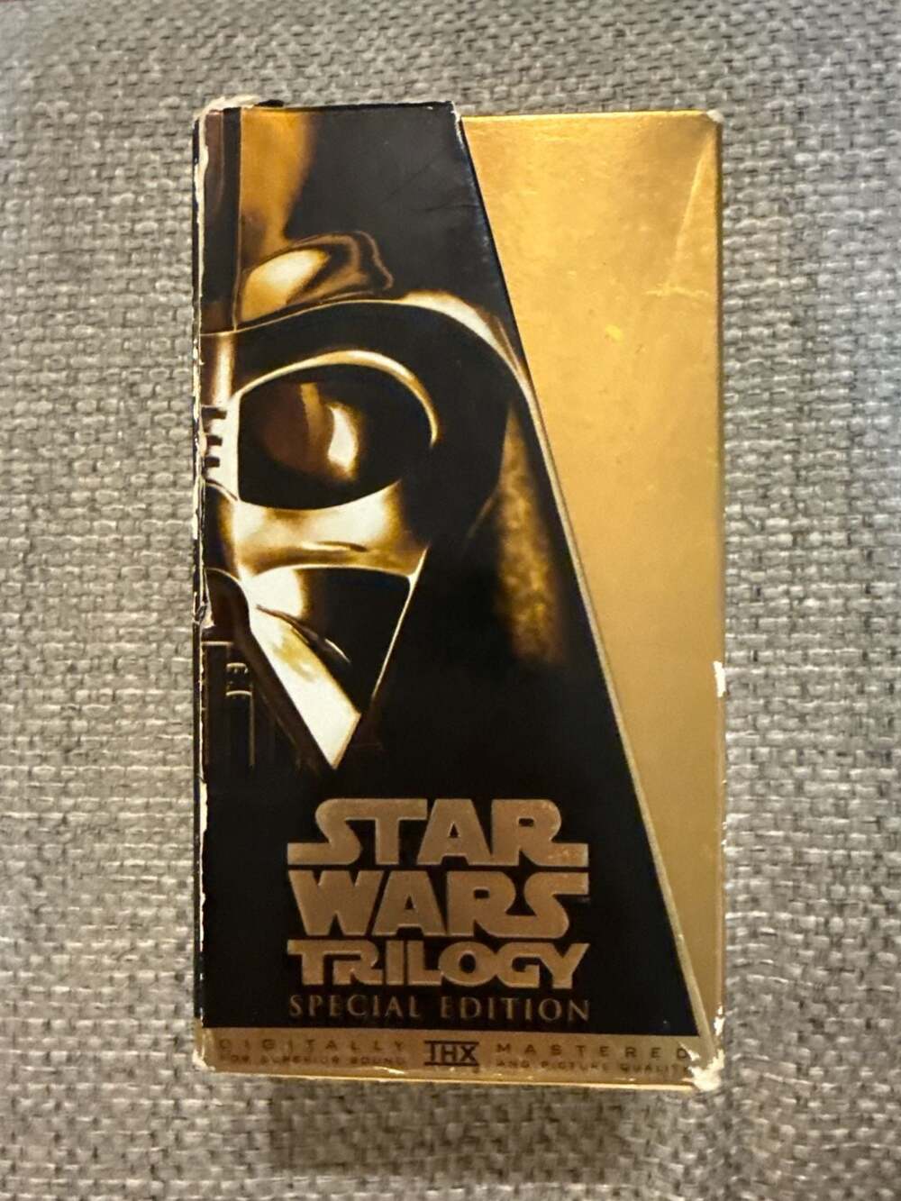 Star Wars Trilogy Special Edition Gold VHS Box Set 1997. Tapes Good Cover Damage